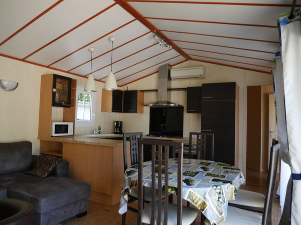 gite-crl-70m2-camping-bel-air-bordeaux-int